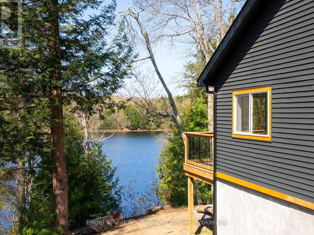 1457 LAKE JOSEPH ROAD, McTaggart Lake