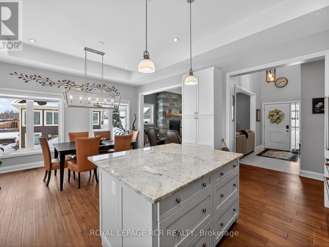3 THOROUGHBRED DRIVE, Oro-Medonte