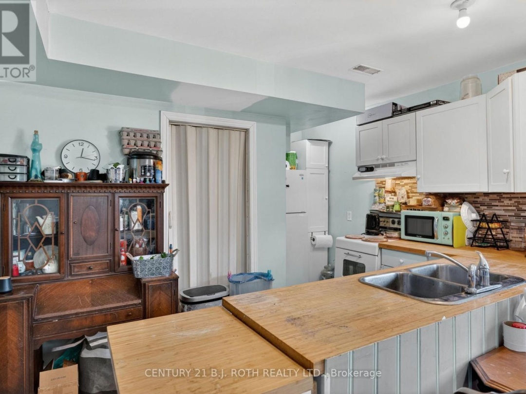 1411 HWY 11 S, Gravenhurst (Morrison)