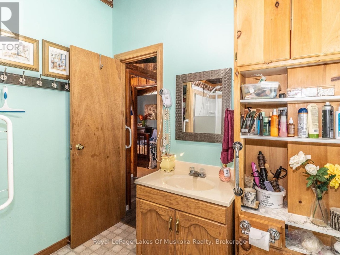 35 BRENNAN CIRCLE, Lake Vernon
