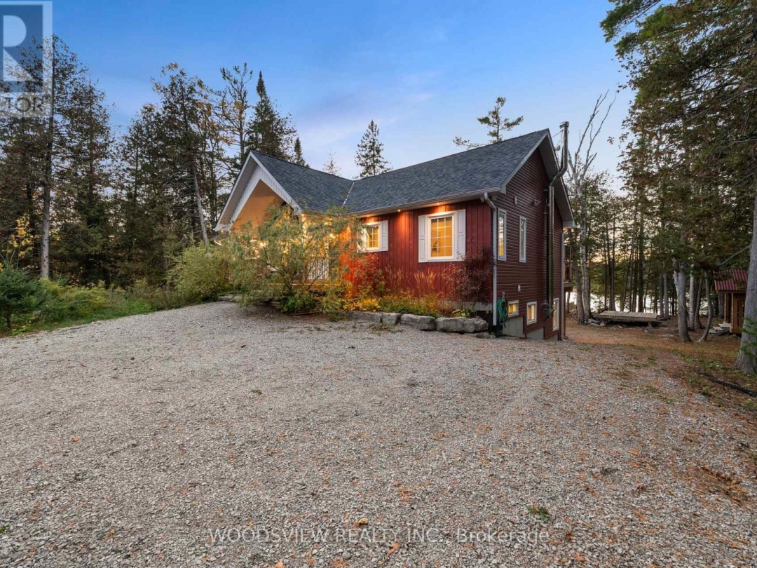 89 LITTLE SILVER WAY, 