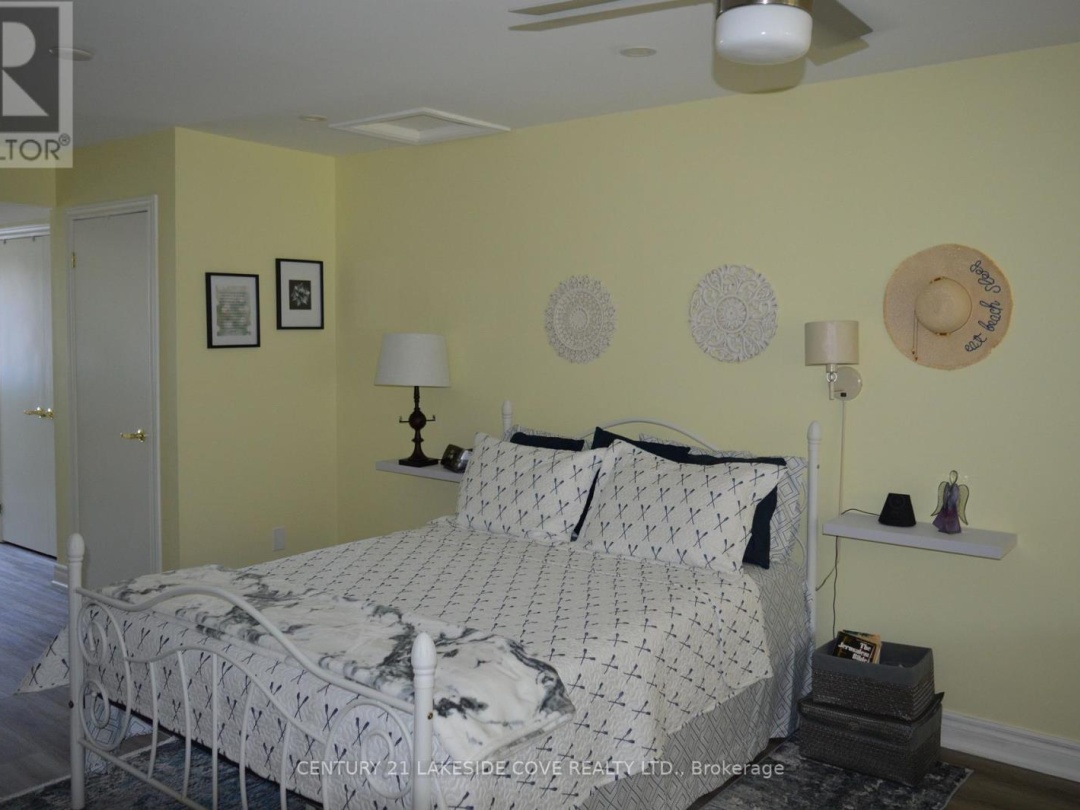 UNIT 8 - 41 LAGUNA PARKWAY, Lake Simcoe