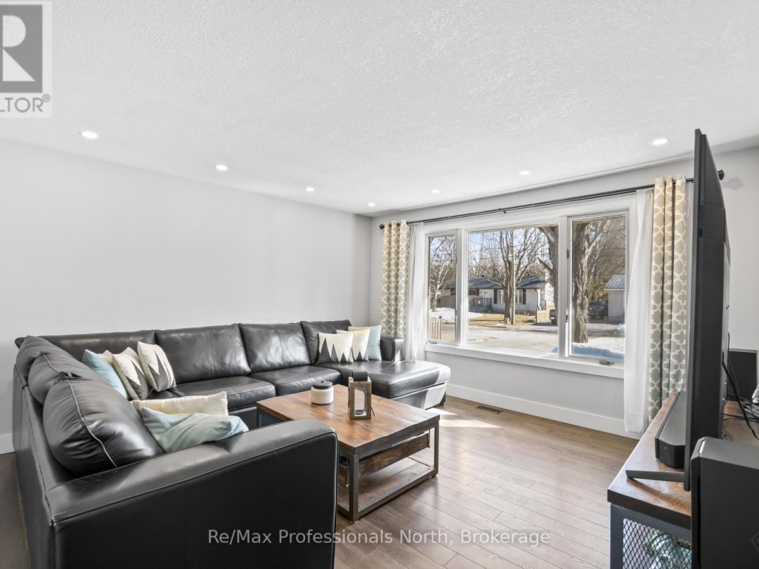 455 LOUISE STREET, Gravenhurst (Muskoka (S))