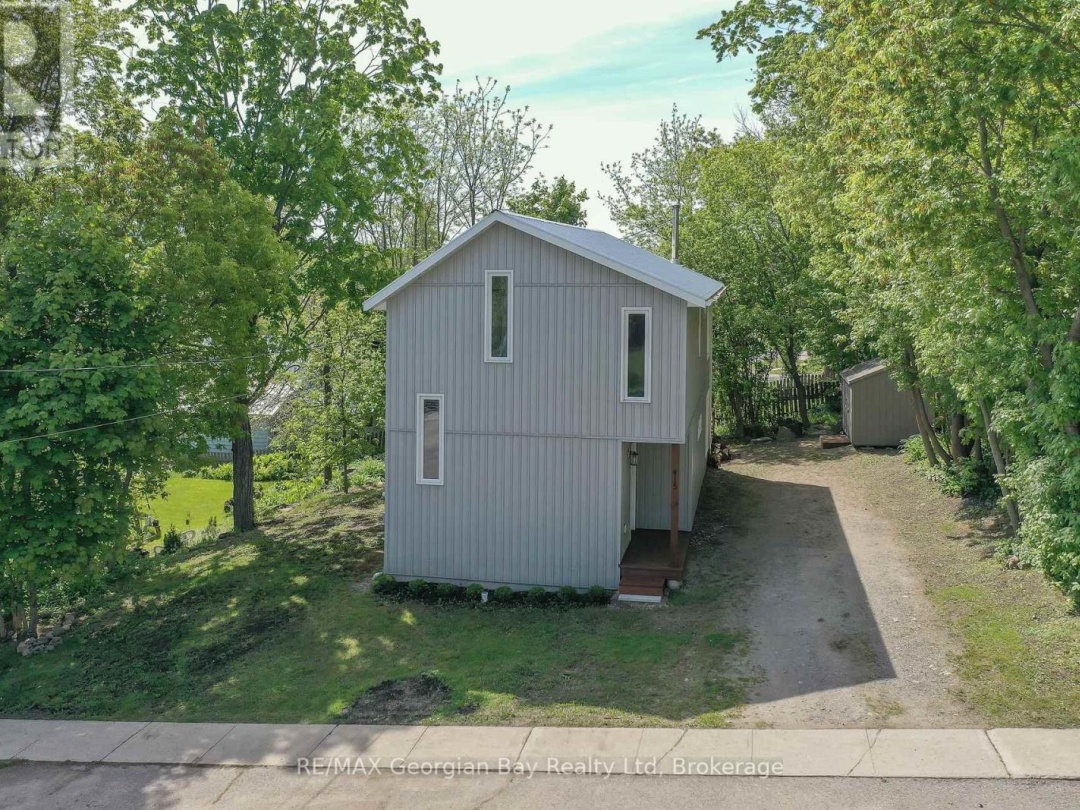 415 Talbot Street, Tay (Port McNicoll)