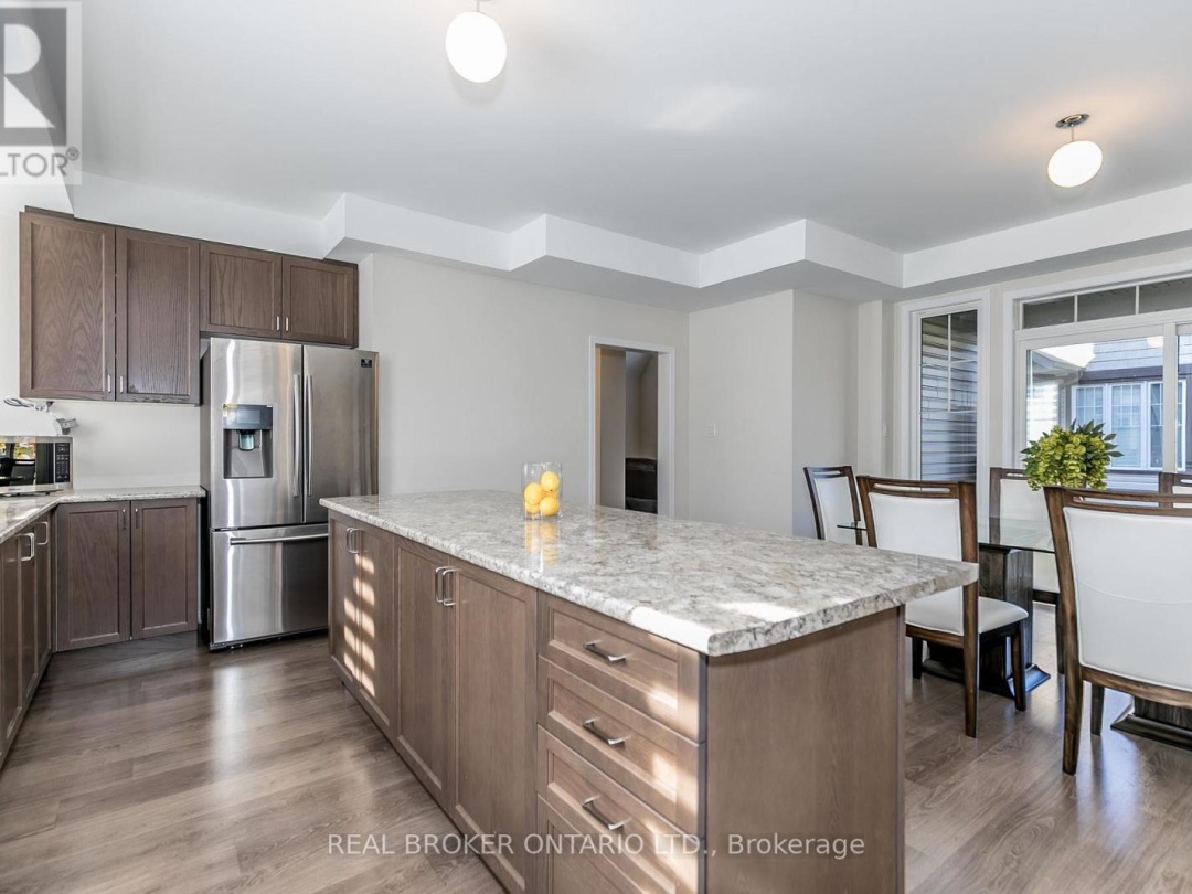 47 MARINA VILLAGE DRIVE, Georgian Bay