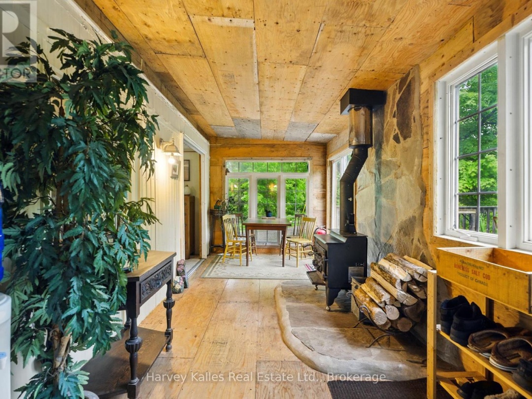 1165 PETERSON ROAD, Bracebridge (Draper)