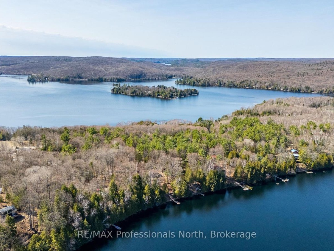 1048 ELK DRIVE, Glen Lake