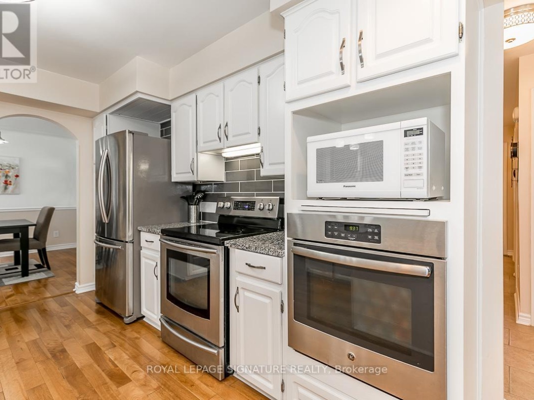 1032 BASE LINE ROAD, Gravenhurst (Morrison)