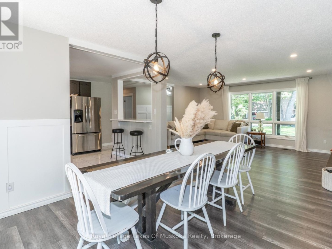 220 ALEXANDER STREET, Gravenhurst (Muskoka (S))