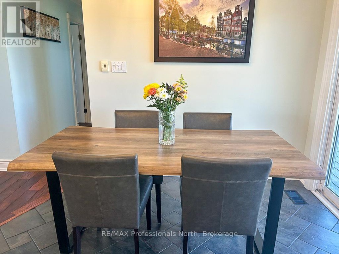 111 ANDERSON DRIVE, Kawartha Lakes (Fenelon)