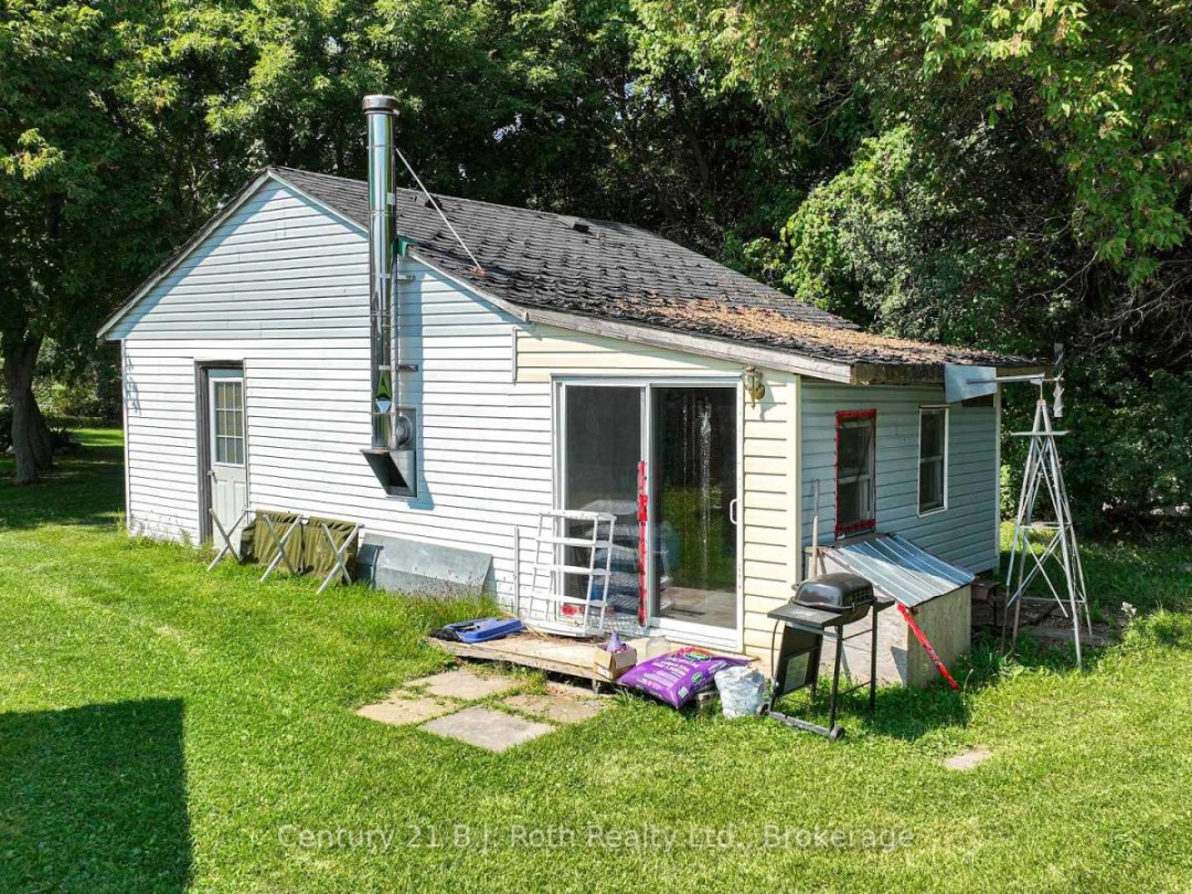 5135 SIDEROAD 25, 