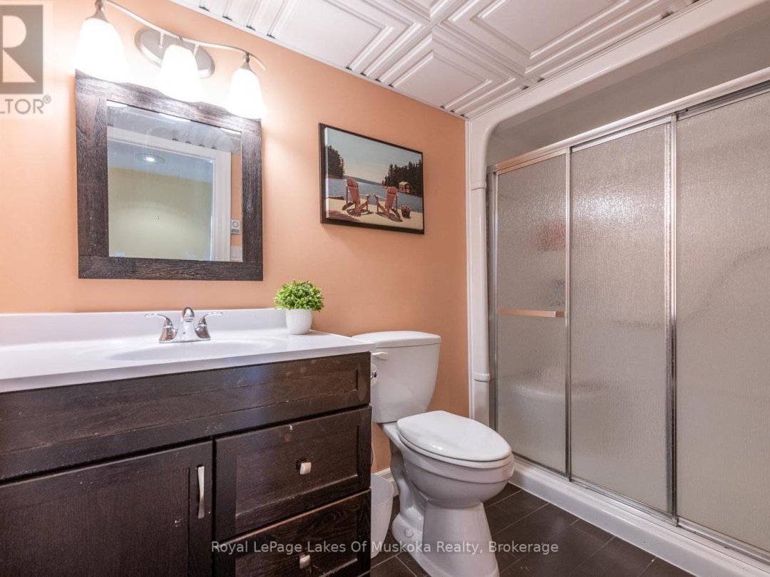 301 - 29 TENNISVIEW DRIVE, 
