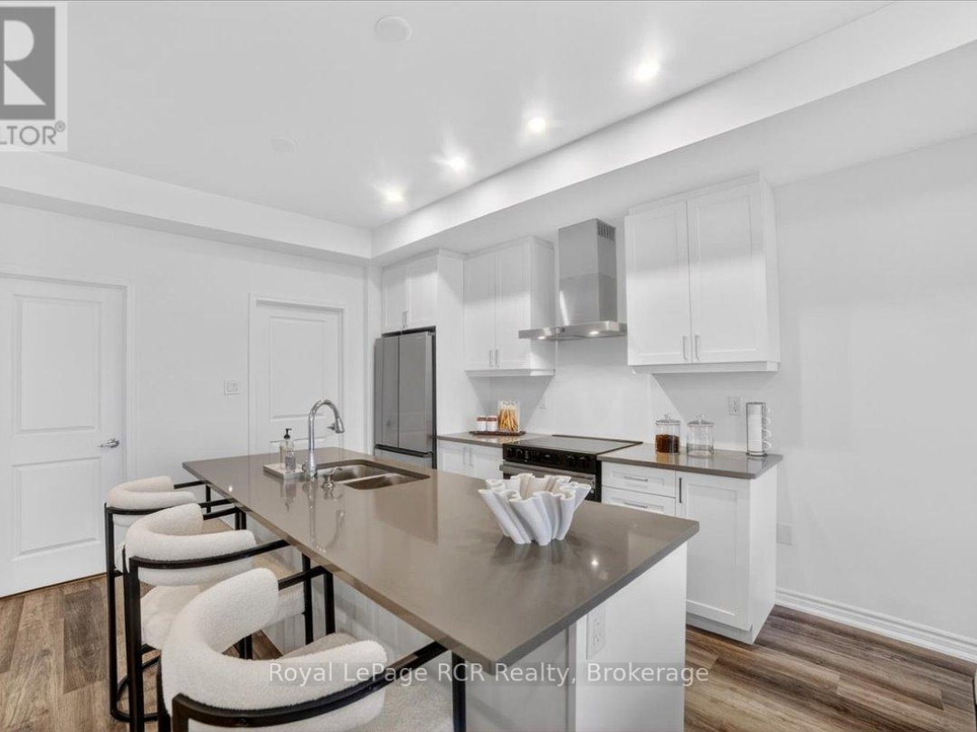 154 ELGIN STREET, Orillia