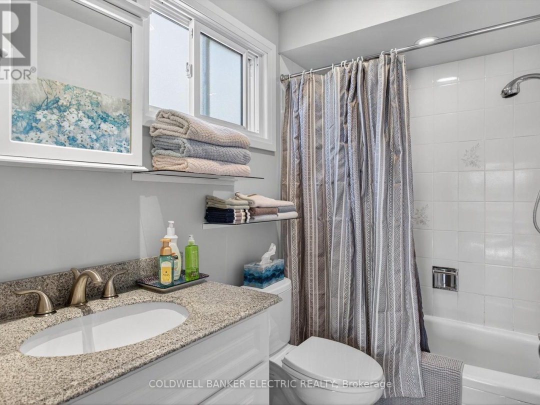 1352 COUNTY RD 49 ROAD, Little Silver Lake