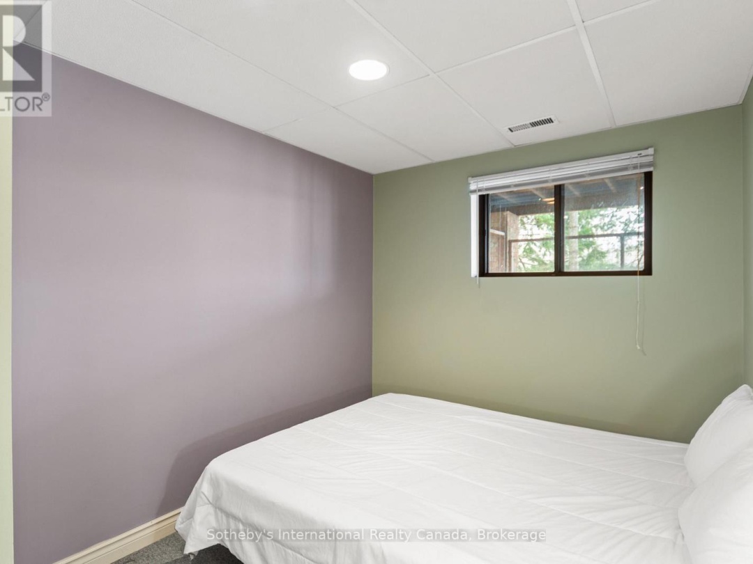 88 CAUSEWAY ROAD, Gibson Lake