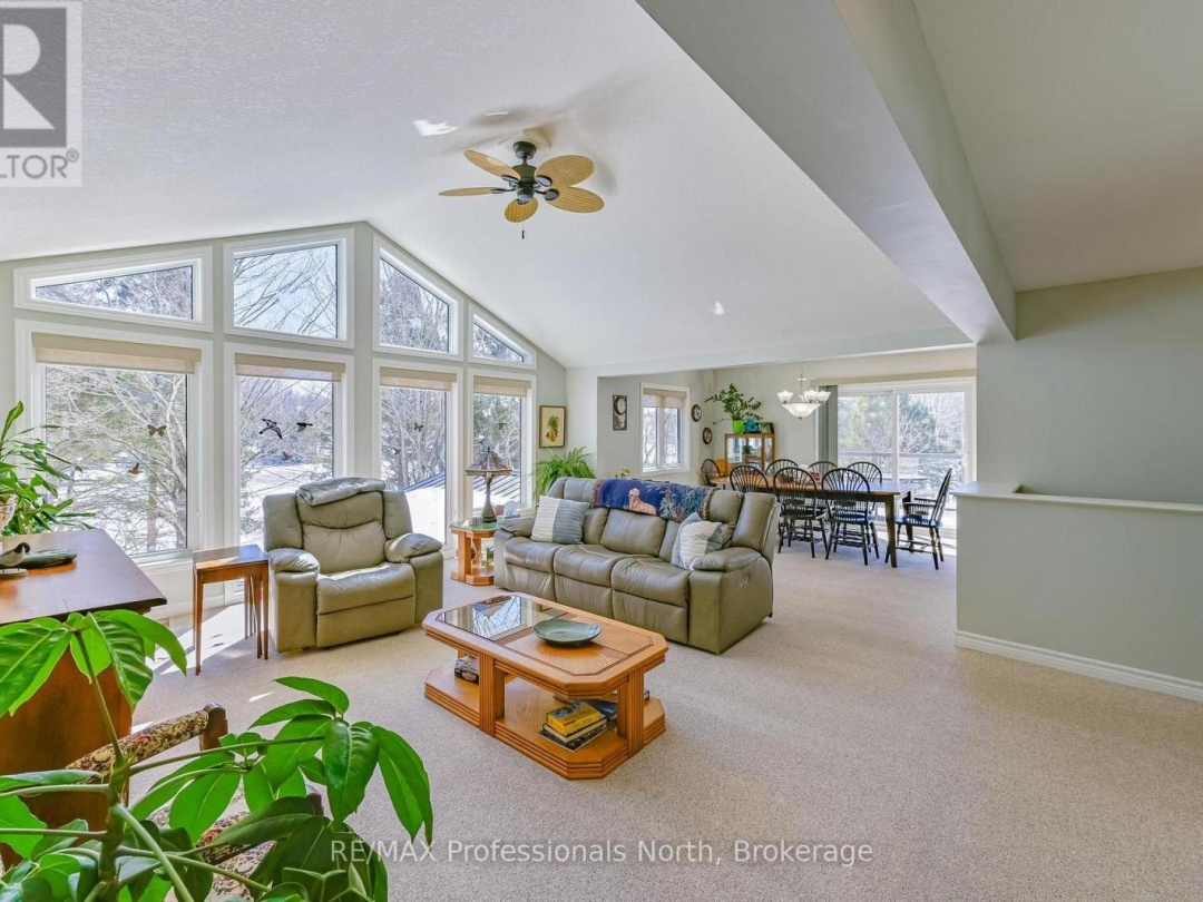 1099 SUMMER LANE, Minden Lake