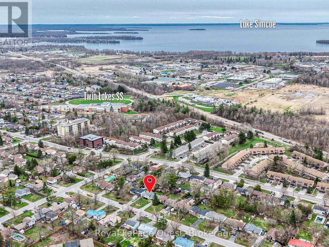 9 ELEANOR ROAD, Orillia
