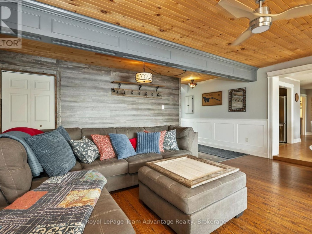 1 WREN PLACE, Boy Lake