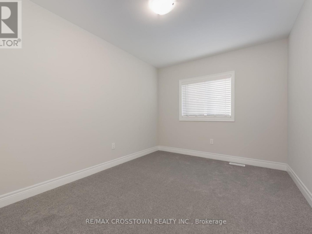 22 MCCONNELL CRESCENT, Bracebridge (Macaulay)