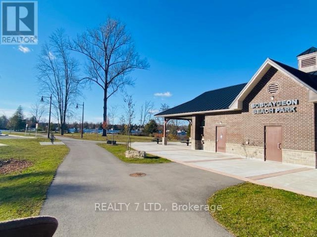32 HILLCROFT WAY, Kawartha Lakes (Bobcaygeon)