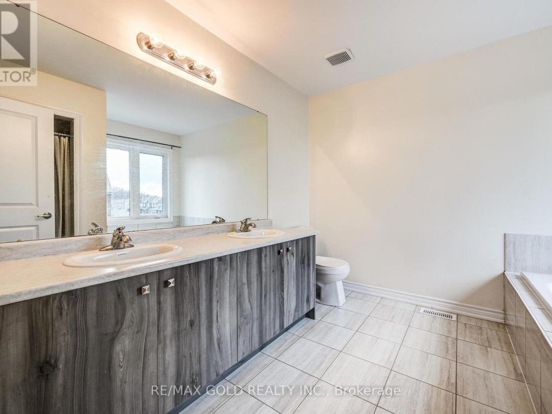 84 ATLANTIS DRIVE W, Orillia