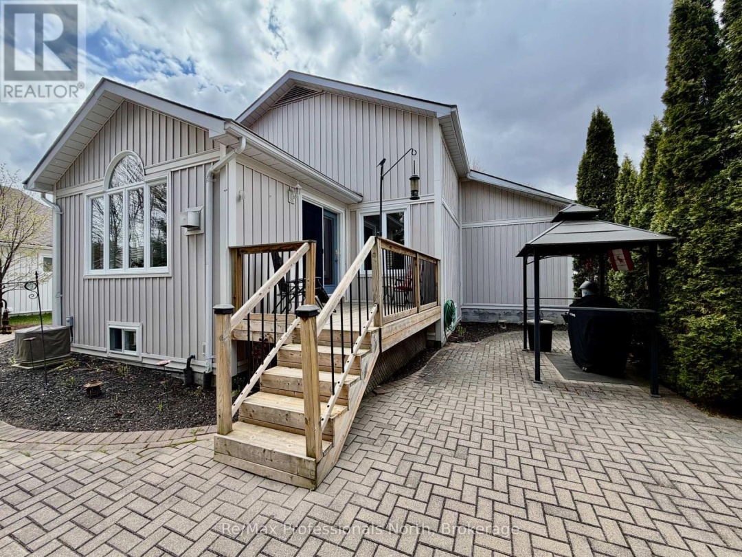 102 PINERIDGE GATE, Gravenhurst (Muskoka (S))