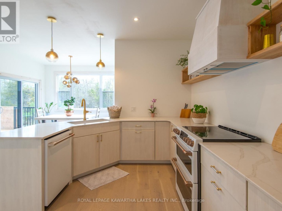 104 MOON LINE ROAD N, Trent Lakes