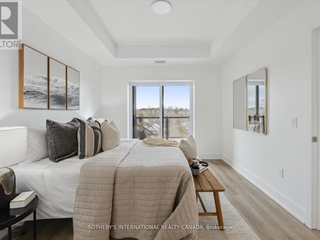 306 - 19B WEST STREET N, 