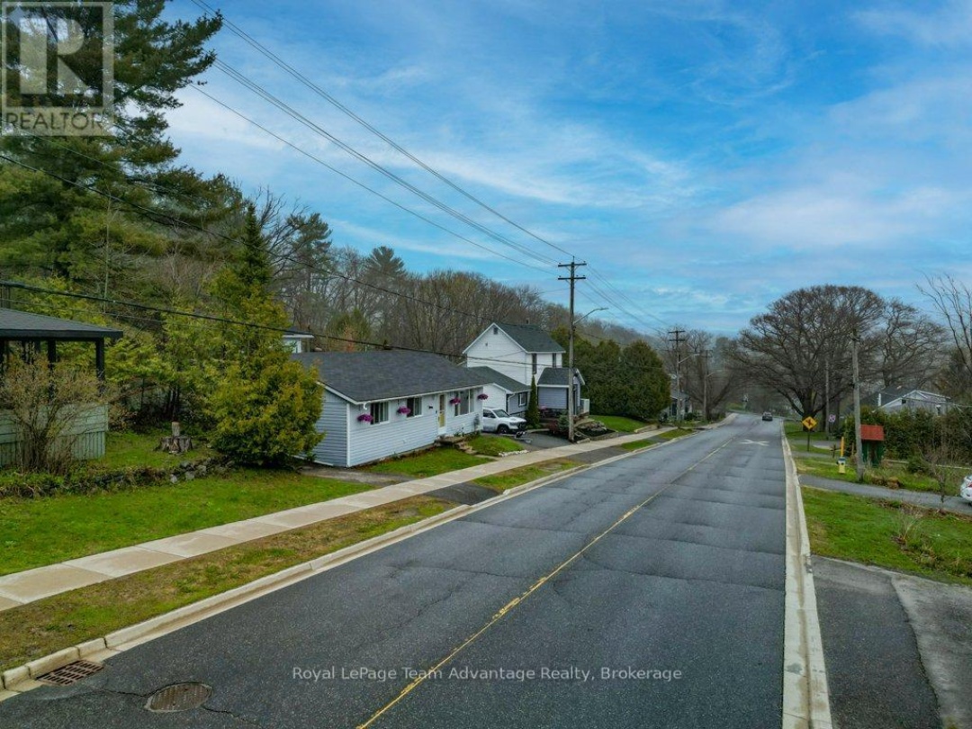 31 CASCADE STREET, Parry Sound