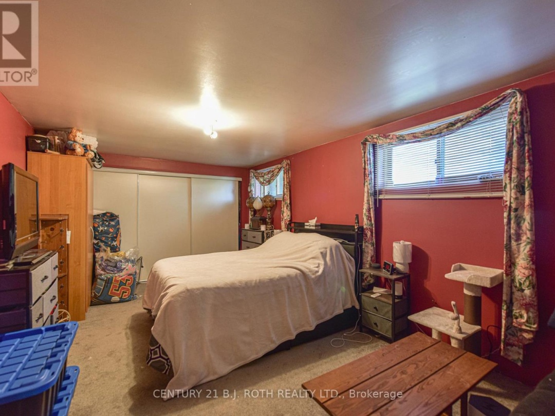 123 WELLINGTON STREET, Ramara (Atherley)