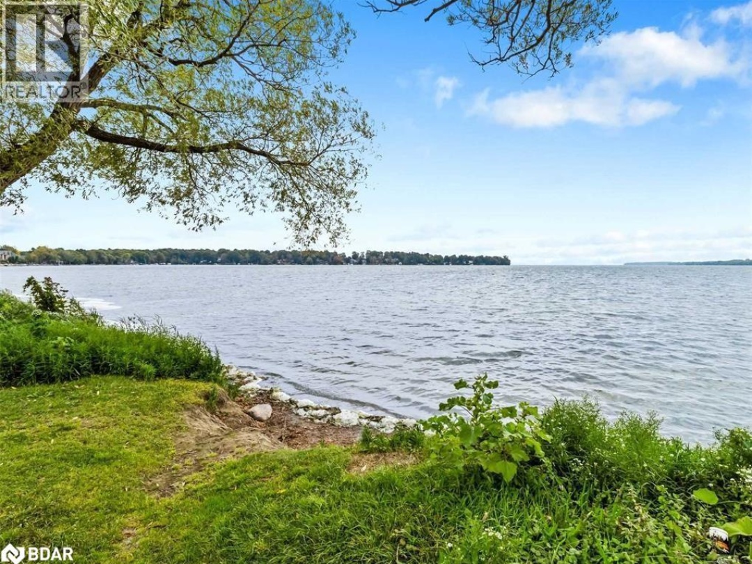 12 LANKIN Boulevard Unit# 36, 