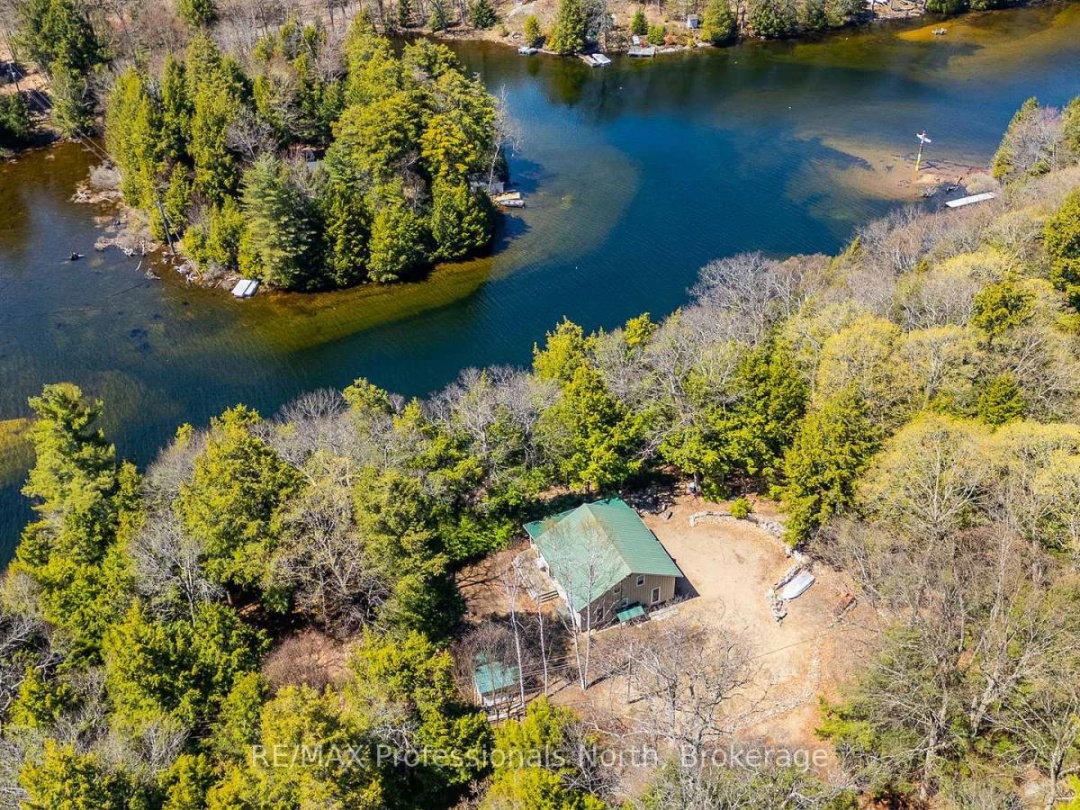 10469 LITTLE HAWK LAKE WAO, Little Hawk Lake
