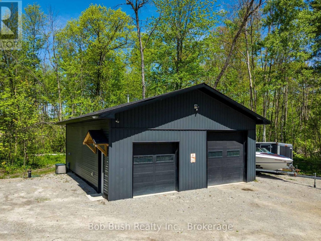 4 Davis Drive, Georgian Bay