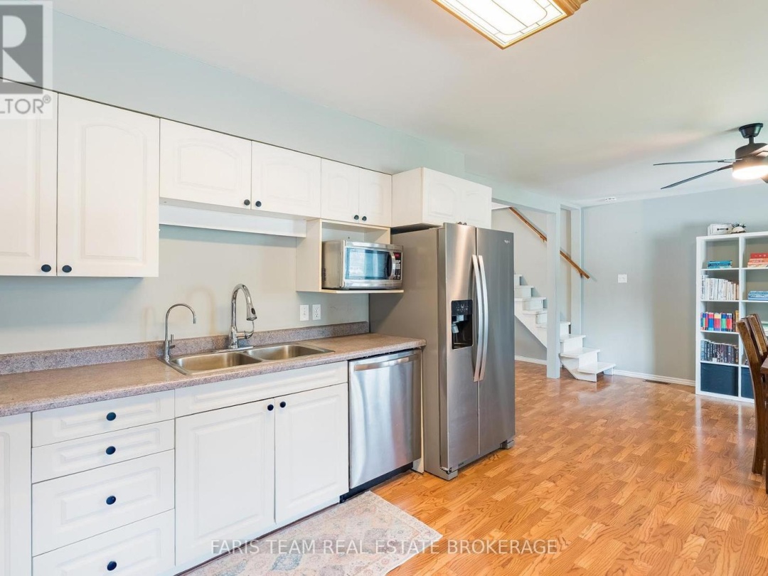 46 HEARTHSTONE DRIVE, Tay