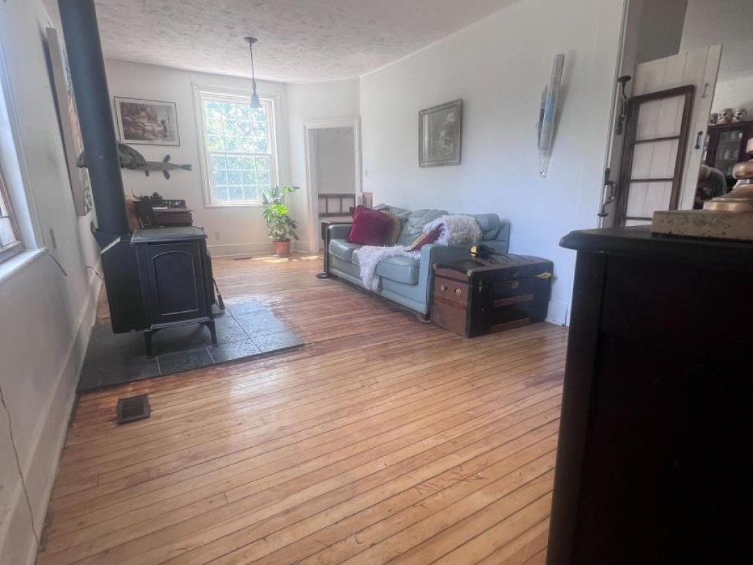 1280 CANAL ROAD, 