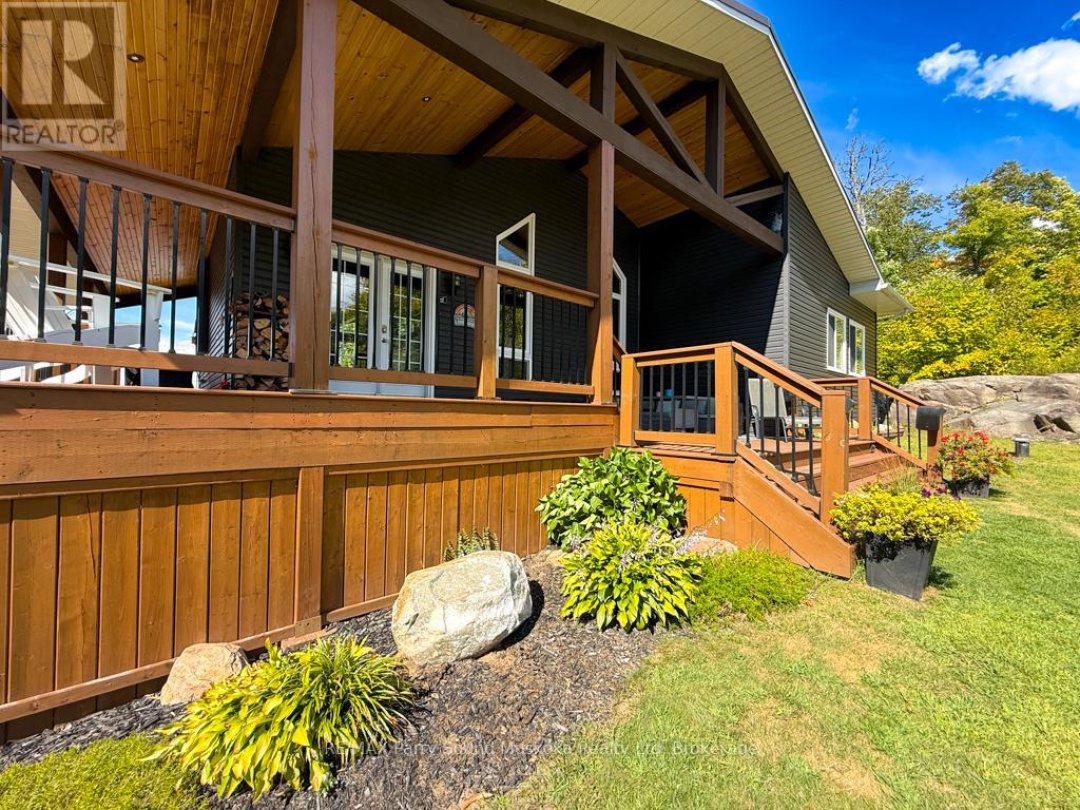 127 BURNETTS ROAD, Manitouwabing Lake