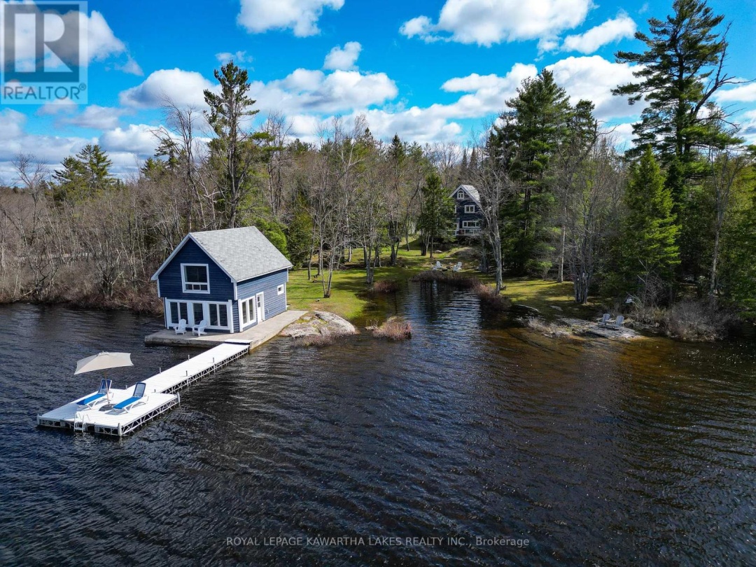 11 WOODWORTH DRIVE, Four Mile Lake