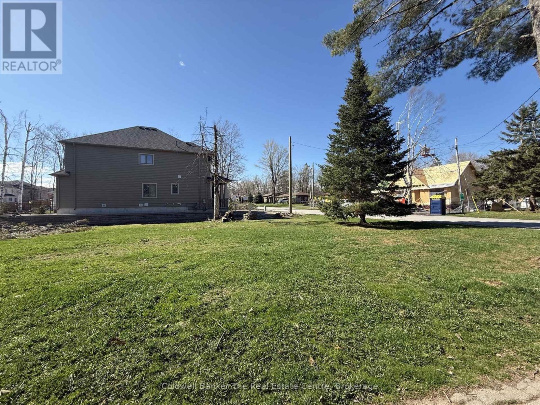 460 WELLINGTON STREET, Gravenhurst (Muskoka (S))