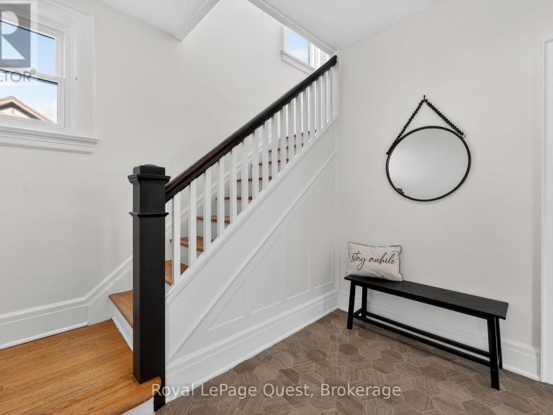 109 BRANT STREET E, Orillia