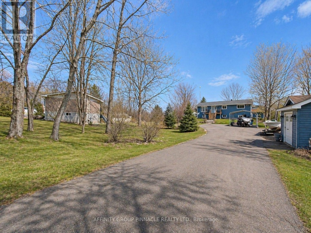 39 MUSKIE DRIVE, Lake Scugog