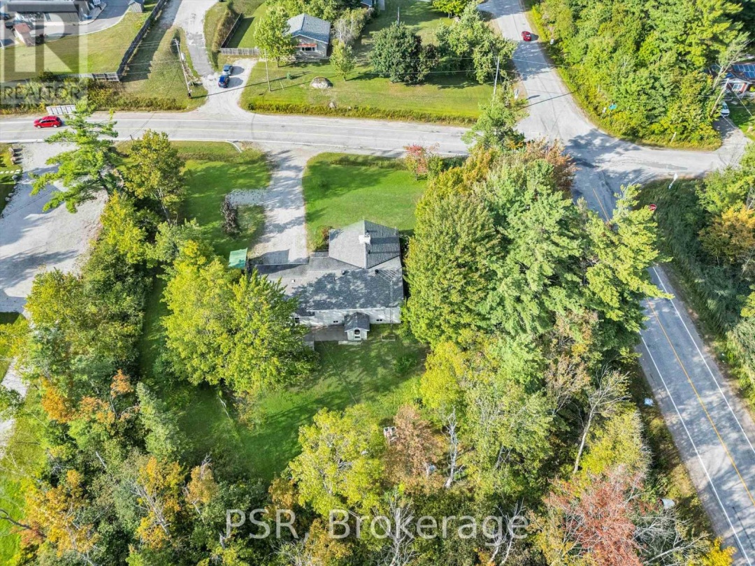 1016 KAHSHE LAKE ROAD S, 