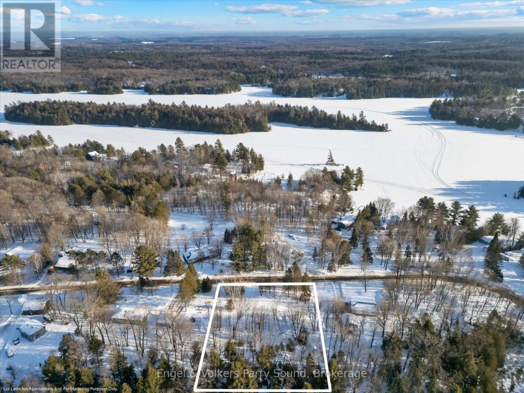 40 MILLER DRIVE, McDougall