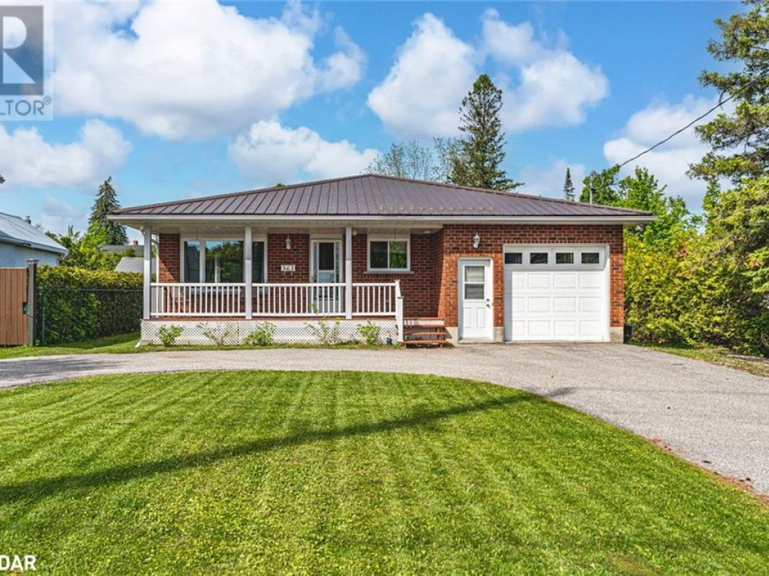 363 West Street N, Orillia