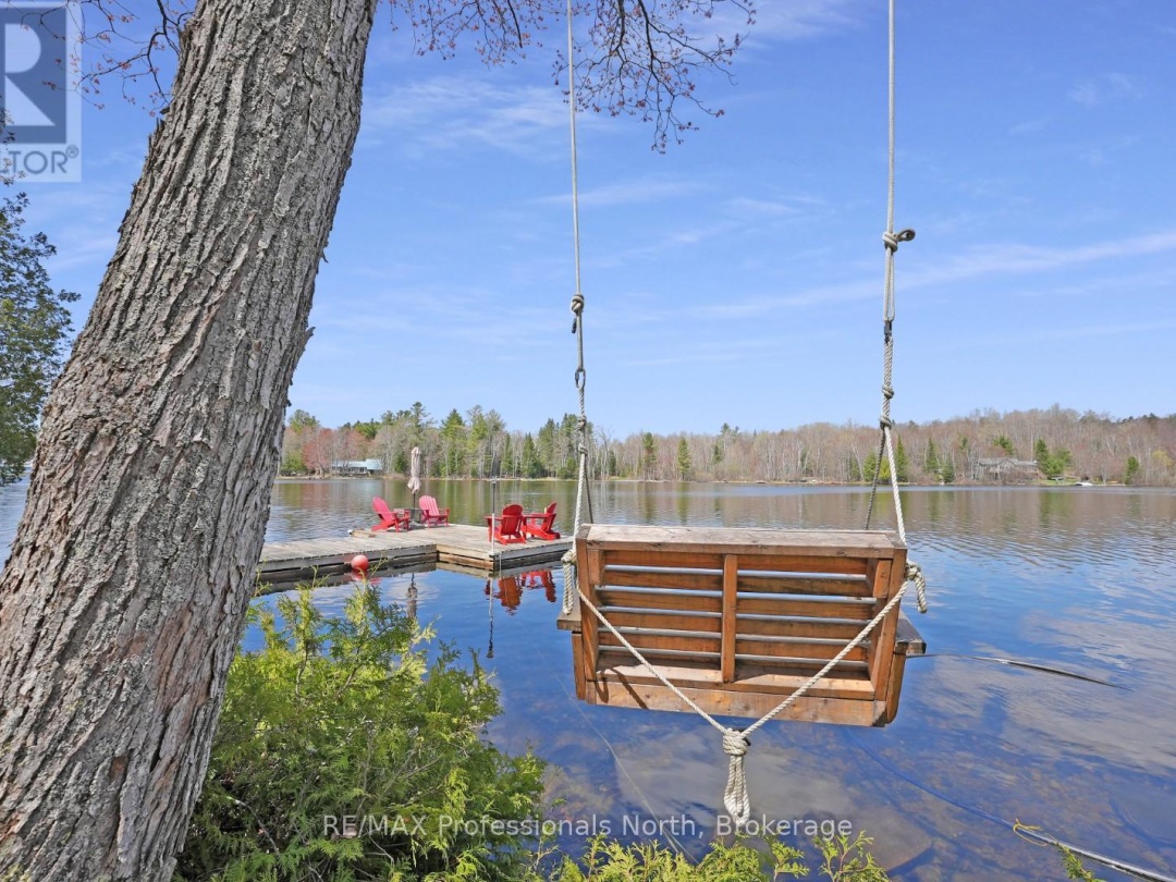 1017 DUNN ROAD, Haliburton Lake