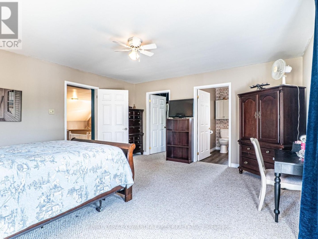 1028 LITTLE BRITAIN ROAD, 