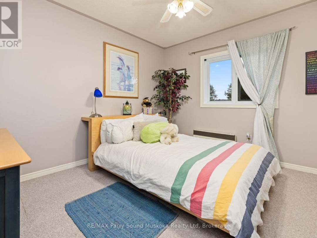 54 PINERIDGE DRIVE, McDougall
