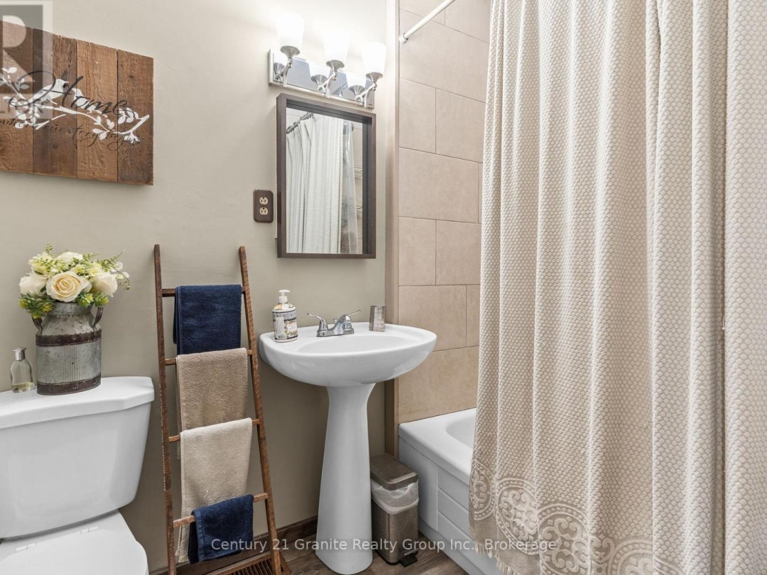 1037 KERNOHAN FARM TRAIL, Minden Hills (Minden)