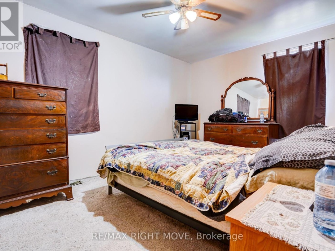 4142 STEWARTS LANE, Severn