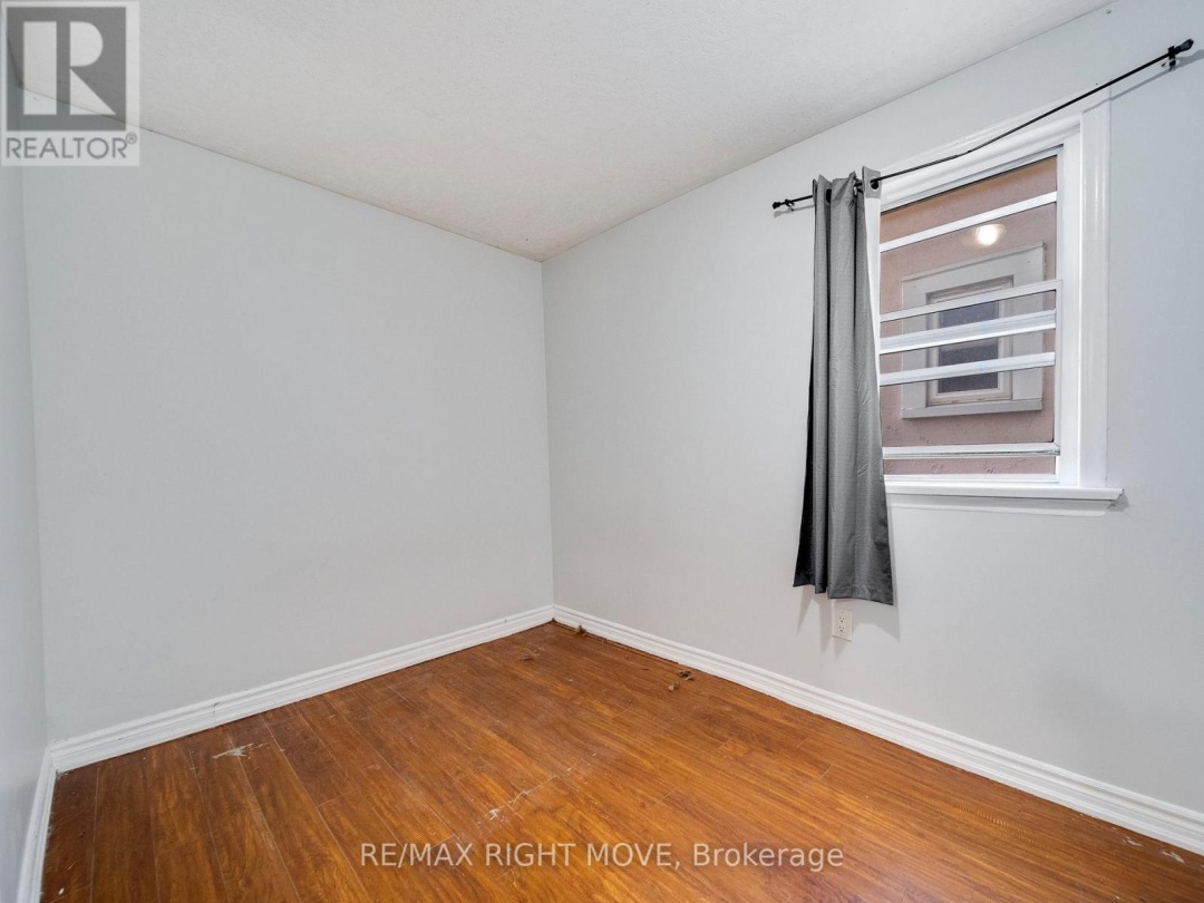 33 ALBERT STREET S, Orillia