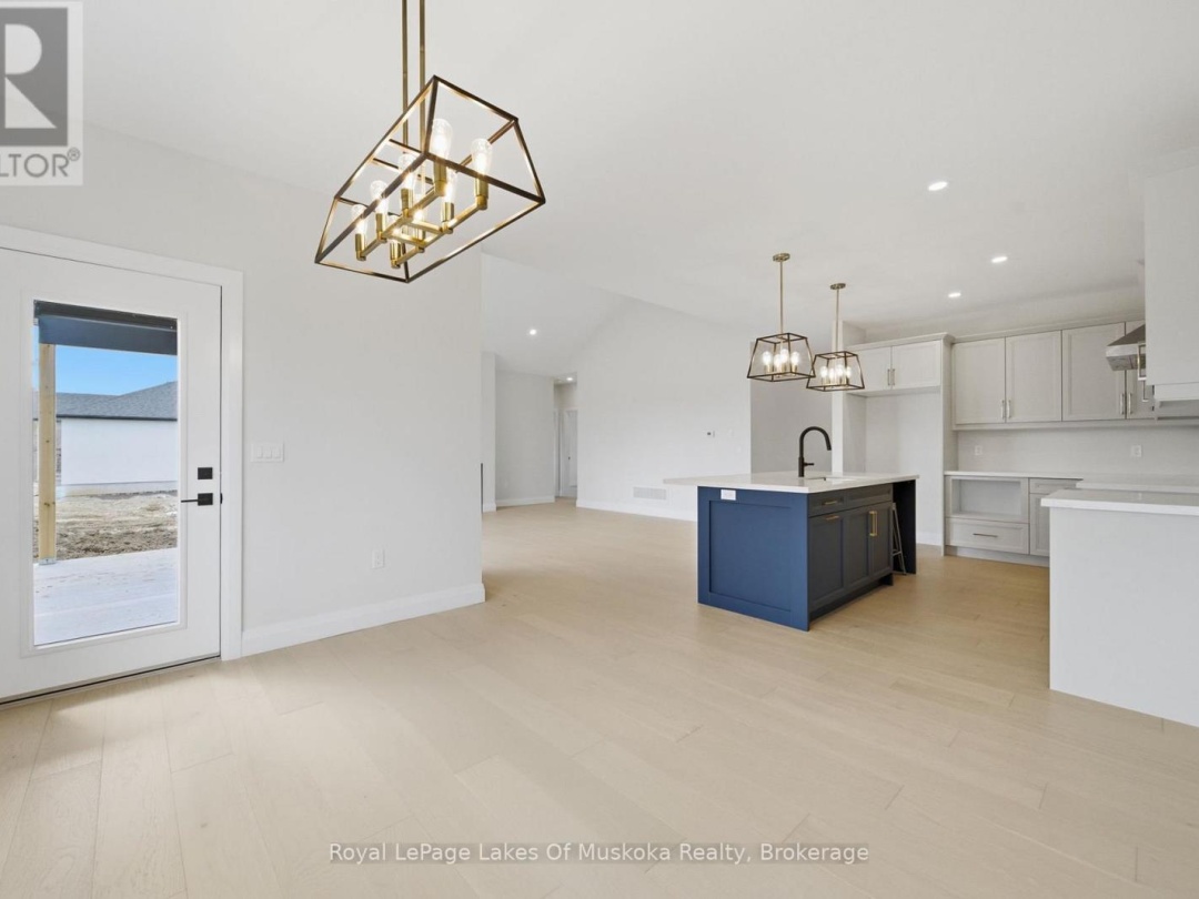 21 HENRY BALL COURT, Oro-Medonte (Warminster)